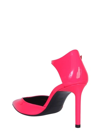 Shop Saint Laurent Anja D'orsay Pumps In Fuchsia