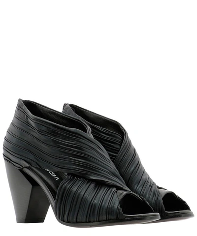 Shop Strategia "gioia" Sandals In Black  