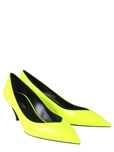 Shop Saint Laurent Pump Kiki In Yellow