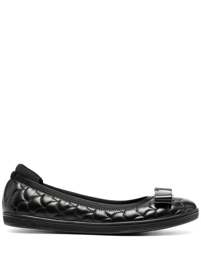 Shop Ferragamo Salvatore  Flat Shoes In Nero