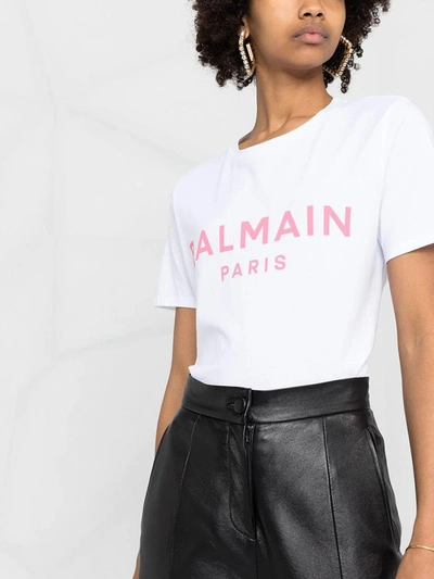 Shop Balmain T-shirts In Blanc/rose