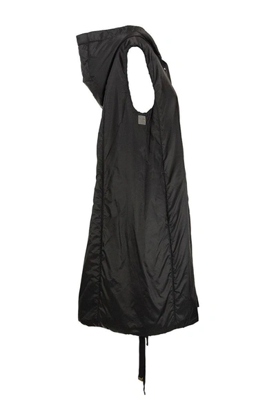 Shop Max Mara Maxmara Greengi Water-resistant Padded Gilet In Black