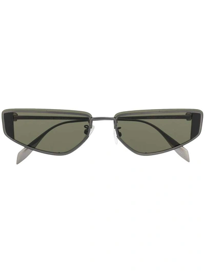 Shop Alexander Mcqueen Sunglasses In Verde