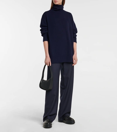 The Row Stepny Wool And Cashmere-blend Turtleneck Sweater In Blue