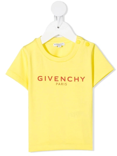 Shop Givenchy Logo-print Cotton T-shirt In 黄色