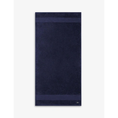 Lacoste Le Croco Logo-embroidered Organic Cotton Bath Towel 70cm X 140cm In Marine