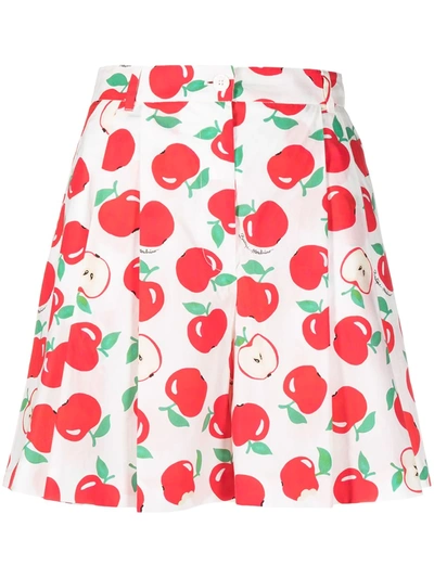 Shop Boutique Moschino Apple Print Pleated Shorts In White