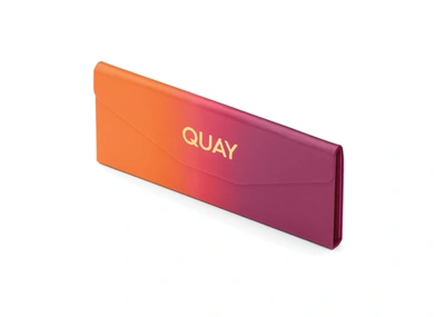 Shop Quay Embossed Tri Fold Case In Wht,gld