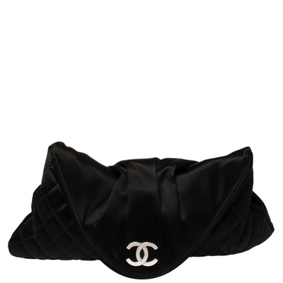 Pre-owned Chanel Black Quilted Satin Cc Half Moon Clutch