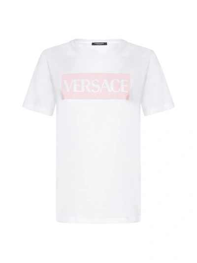 Shop Versace Logo Cotton T-shirt In Bianco+rosa Baby