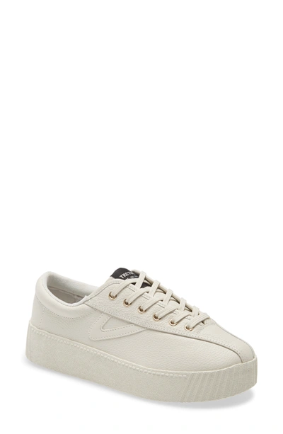 Shop Tretorn Nylite 15 Bold Sneaker In Ivo06