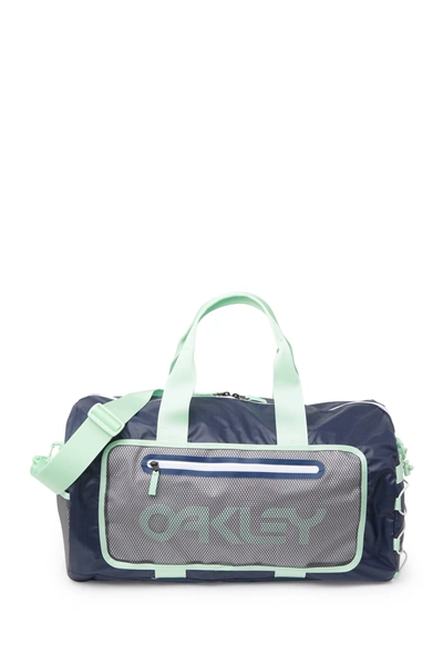 Shop Oakley '90s Big Duffle Bag In Dk Blue