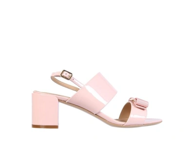 Shop Ferragamo Salvatore  Vara Bow Sandals In Pink