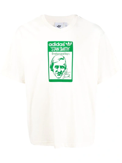 Shop Adidas Originals Stan Smith-print Organic Cotton T-shirt In Neutrals