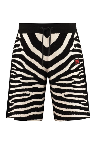 Shop Burberry Wool-blend Jacquard Shorts In Animalier