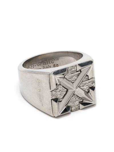 Shop Off-white Arrow-textured Signet Ring In Silver