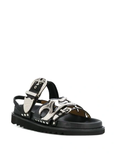 Toga Sandales Plates En Cuir Noir Avec Détails Métallisés In Black