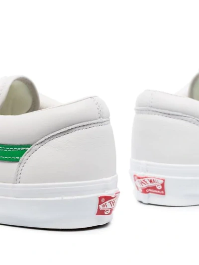 WHITE OLD SKOOL LEATHER LOW TOP SNEAKERS