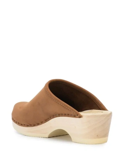 Shop No.6 Valley Clogs In Brown