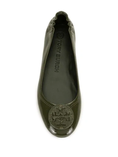 Shop Tory Burch Minnie Travel Ballet Flats In Green