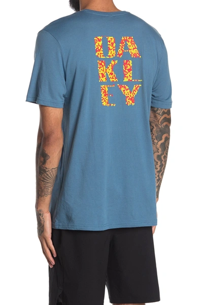 Shop Oakley Pop Ellipse Short Sleeve T-shirt In Med Blue