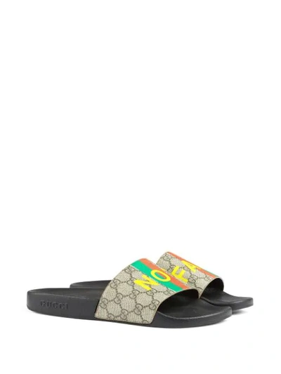 Shop Gucci Fake/not Print Slides In Neutrals