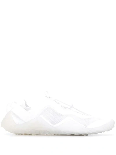 Sport Wave Low-top Sneakers In White