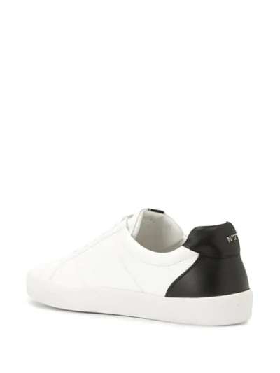 Shop N°21 Low-top Sneakers In White