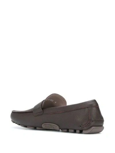 Ferragamo Signature Round Toe Loafers In Brown