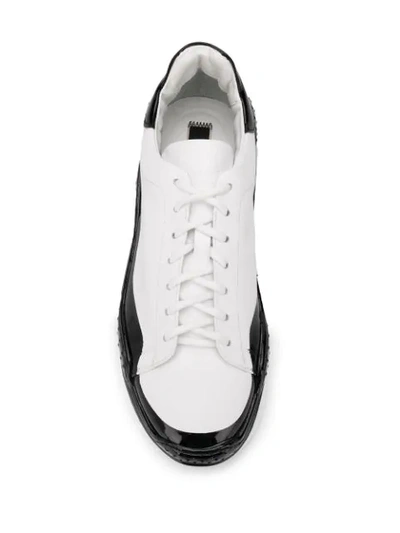 Shop N°21 Two-toned Low-top Sneakers In White