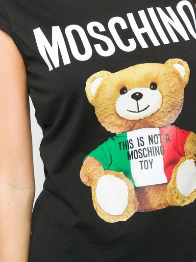 Shop Moschino T-shirts In Fantasia Nero