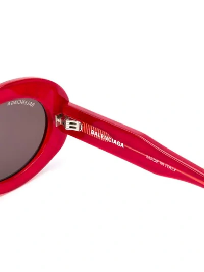 Shop Balenciaga Paris Print Round-frame Sunglasses In Red