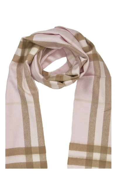 Shop Burberry The Classic Check Cashmere Scarf In Alabaster