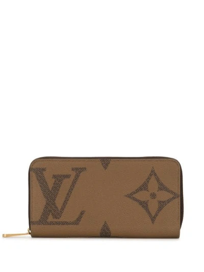 Pre-owned Louis Vuitton 2020  Giant Monogram Zippy Wallet In Brown