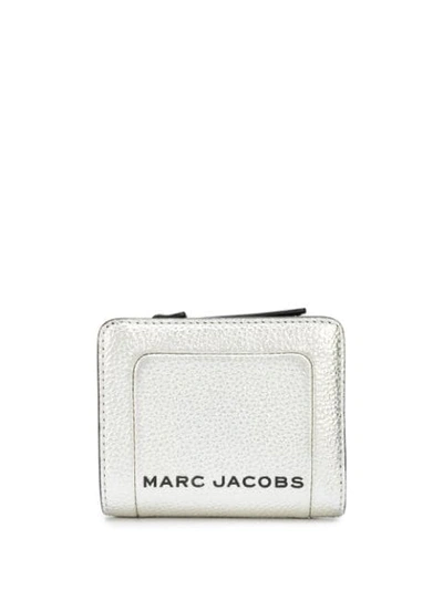 Shop Marc Jacobs Metallic Logo Wallet In Silver
