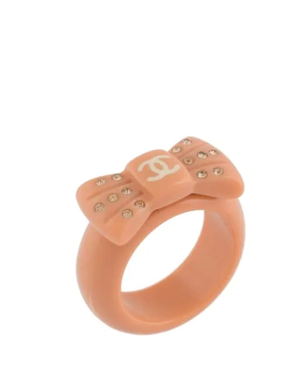 Pre-owned Chanel 2002 Rhinestone-embellished Bow Ring In Pink