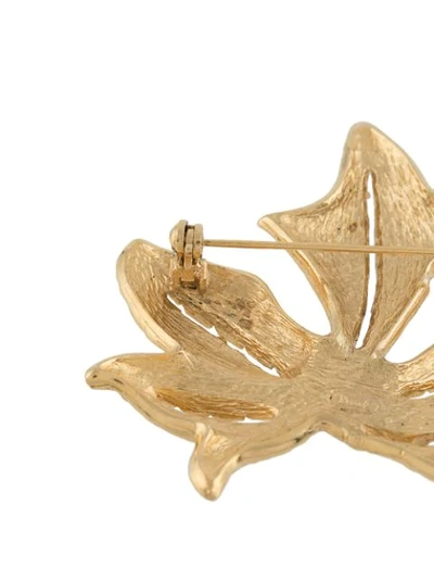 Pre-owned Dior  Autumn Leaf Brooch In Gold