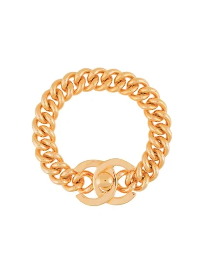 Pre-owned Chanel 1996 Cc Turn-lock Chain Bracelet In Gold