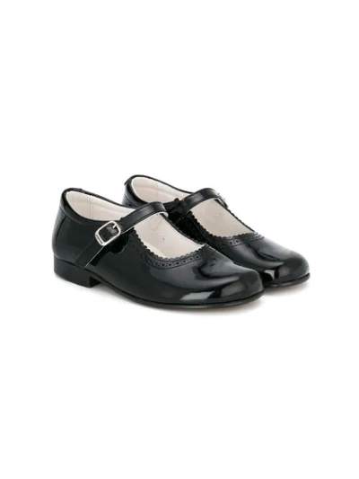 Shop Andanines Shoes Scalloped Detail Ballerinas In Black