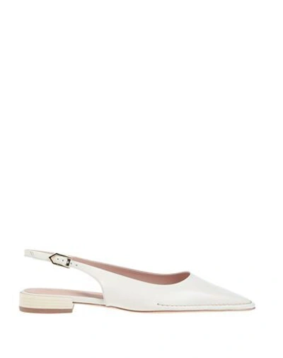 Shop Tod's Woman Ballet Flats Ivory Size 8 Leather In White