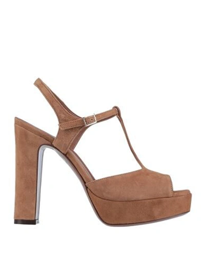 L'autre Chose Sandals In Beige