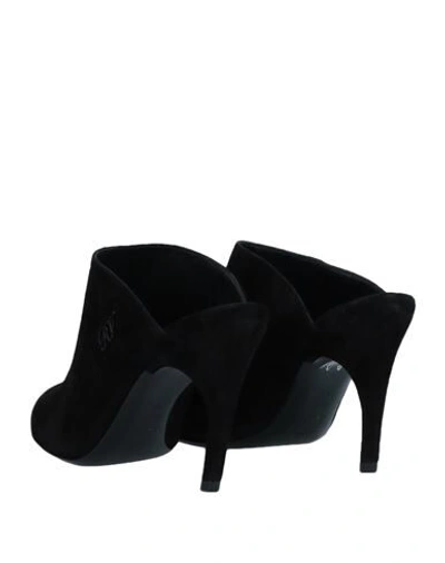 Roger Vivier Woman Mules & Clogs Black Size 8 Leather In Black