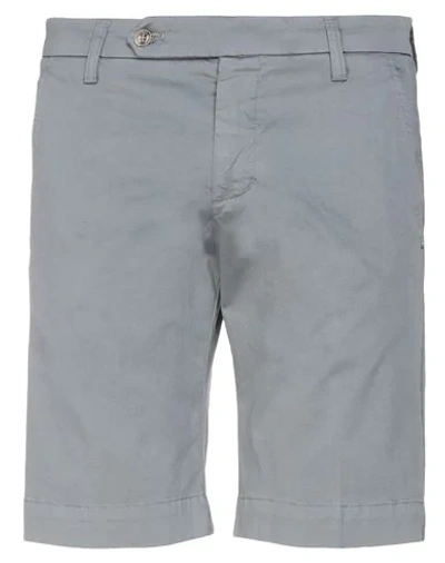 Shop Entre Amis Shorts & Bermuda Shorts In Grey