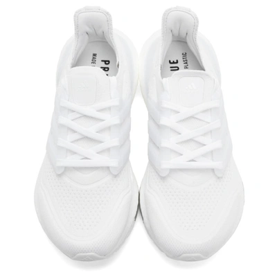 ADIDAS ORIGINALS 白色 ULTRABOOST 21 运动鞋