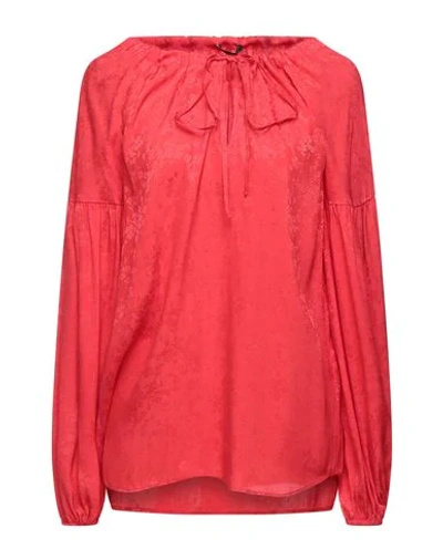 Shop Wandering Woman Top Red Size 8 Acrylic, Silk