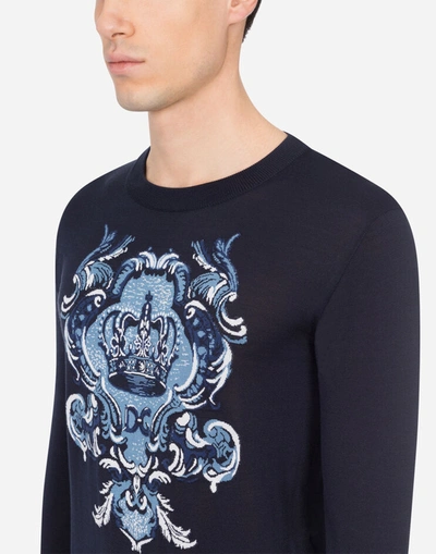 Shop Dolce & Gabbana Round-neck Silk Sweater With Intarsia And Dg Logo In Blue