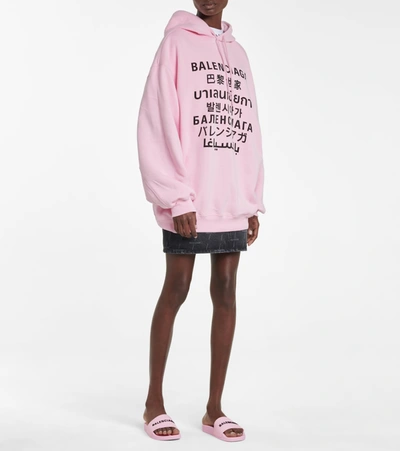 Shop Balenciaga Logo Rubber Slides In Light Pink/black