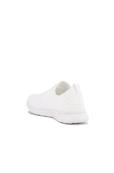APL: ATHLETIC PROPULSION LABS TECHLOOM WAVE 运动鞋 – 白色