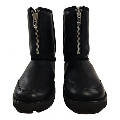 Pre-owned Ugg Leather Boots In Black