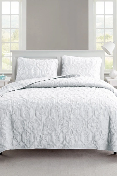 Shop Vcny Home Shore Embossed Quilt Set In White